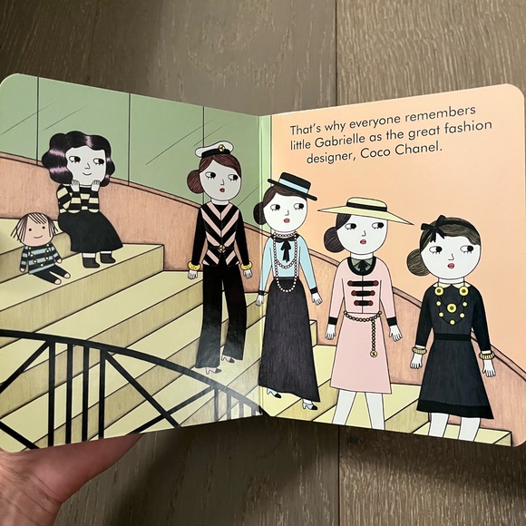 Coco and Greta book - little people big dreams - Picture 4 of 11